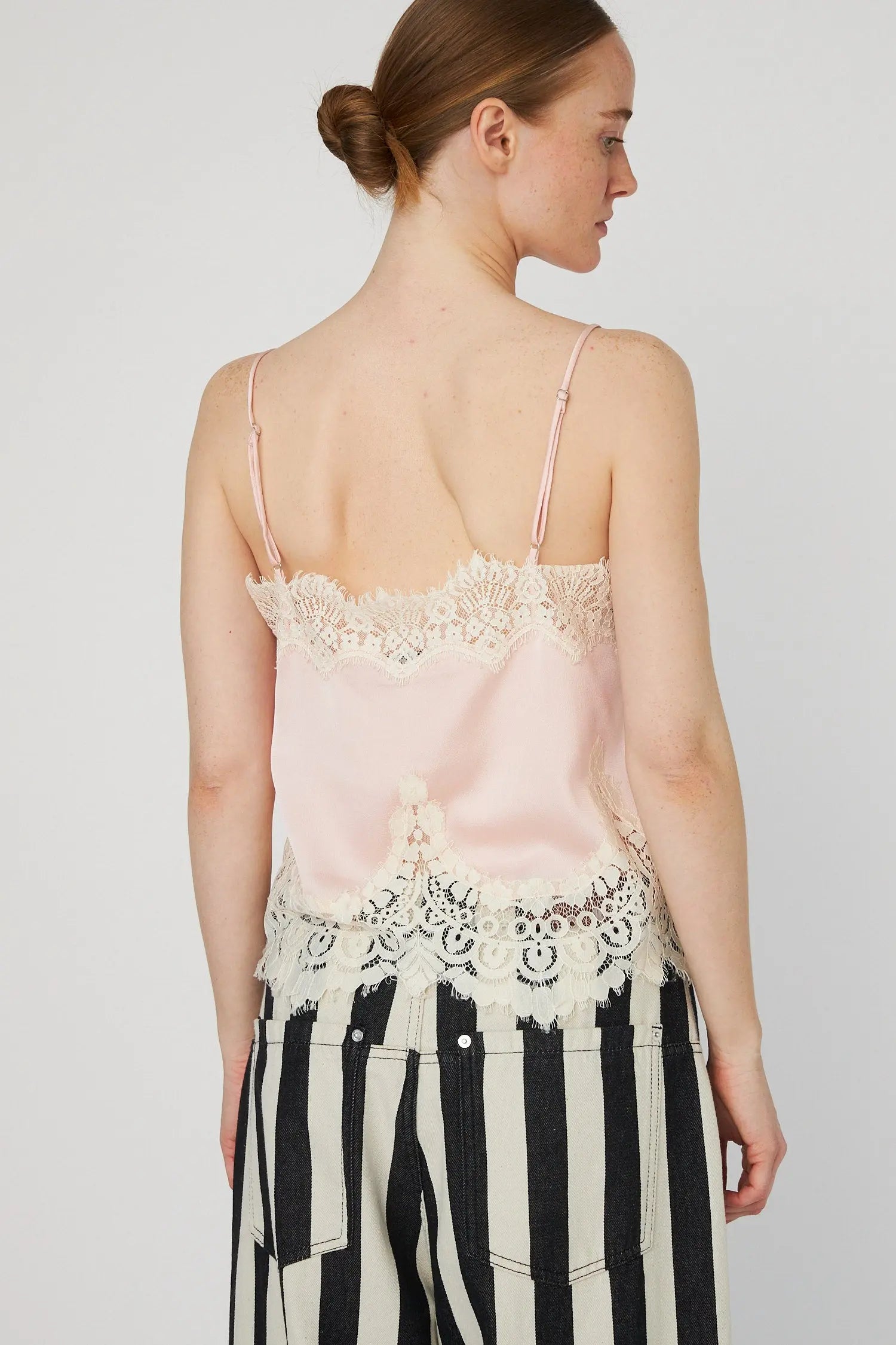 Stella Nova Delicate lace Top Top 150 Kiss Rose