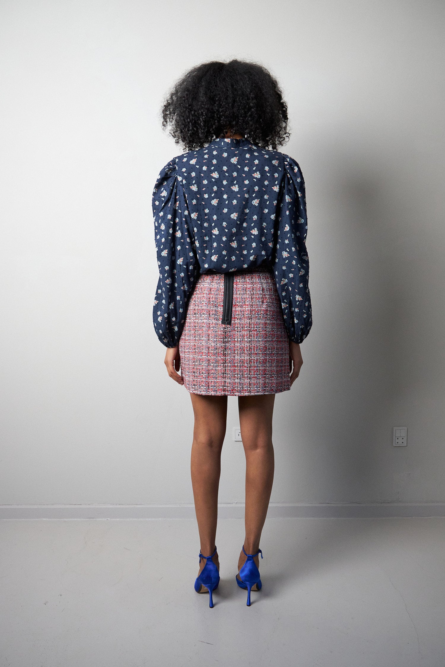 Stella Nova Transparent cotton shirt Shirt 776 Dark Flowers