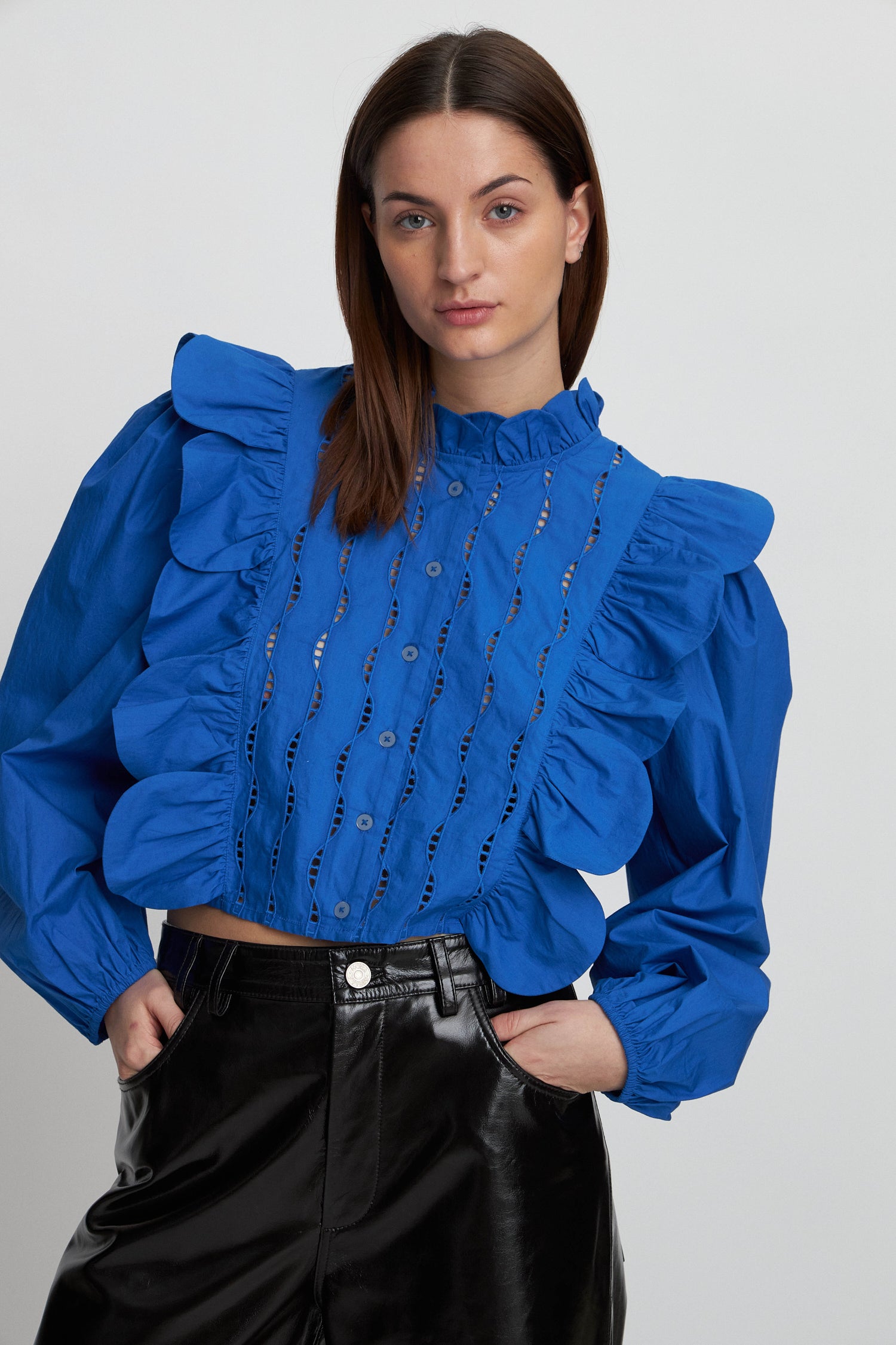 Stella Nova Blouse with scallops and embroideries Blouse 337 Clear Blue