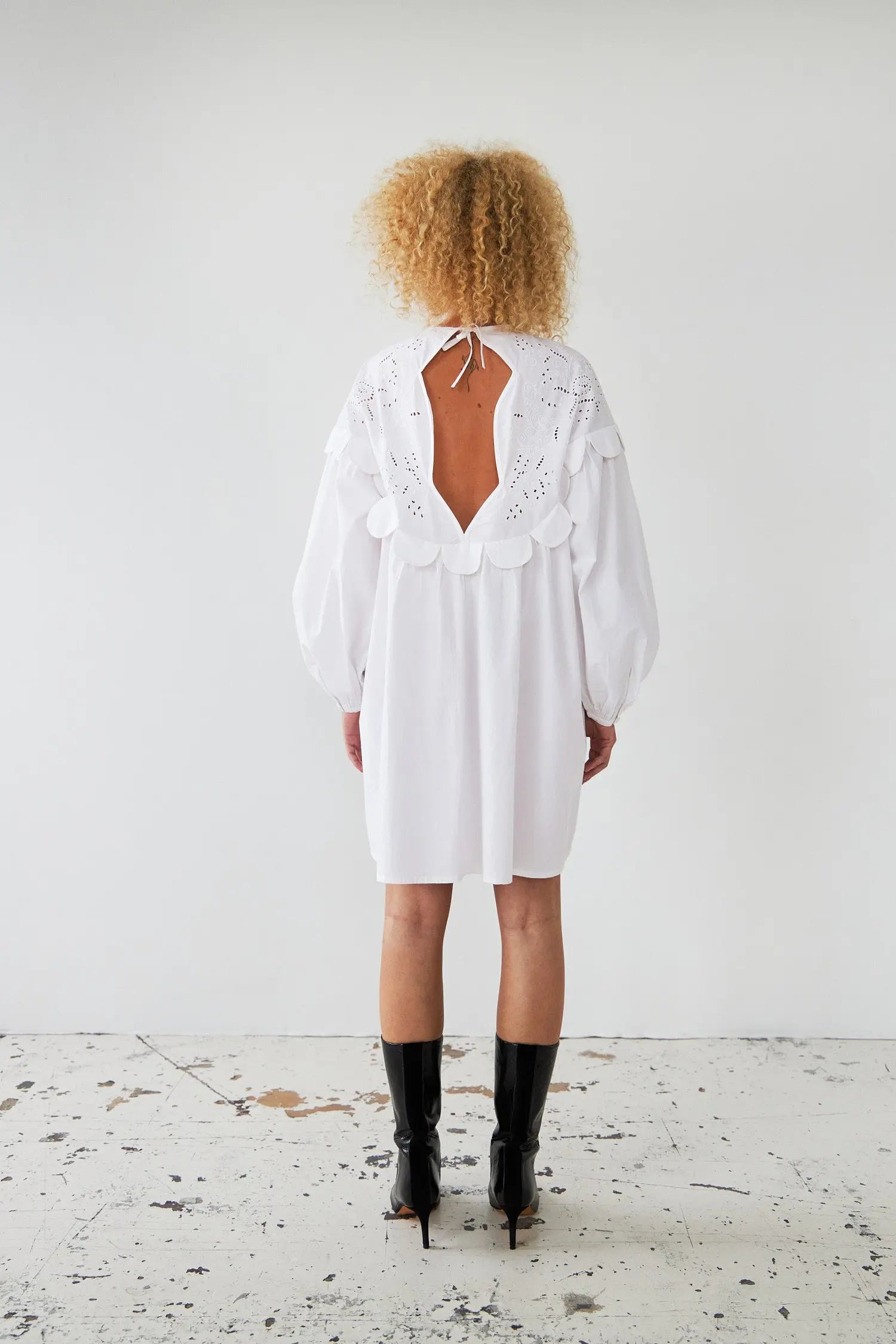 Stella Nova Embroidery Anglaise mini dress Dress 001 White