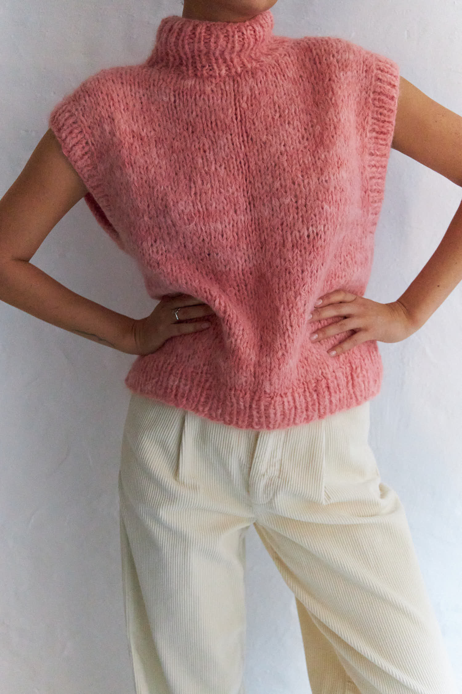 Stella Nova Handcrafted vest from Peru Slipover 639 Peach Rose