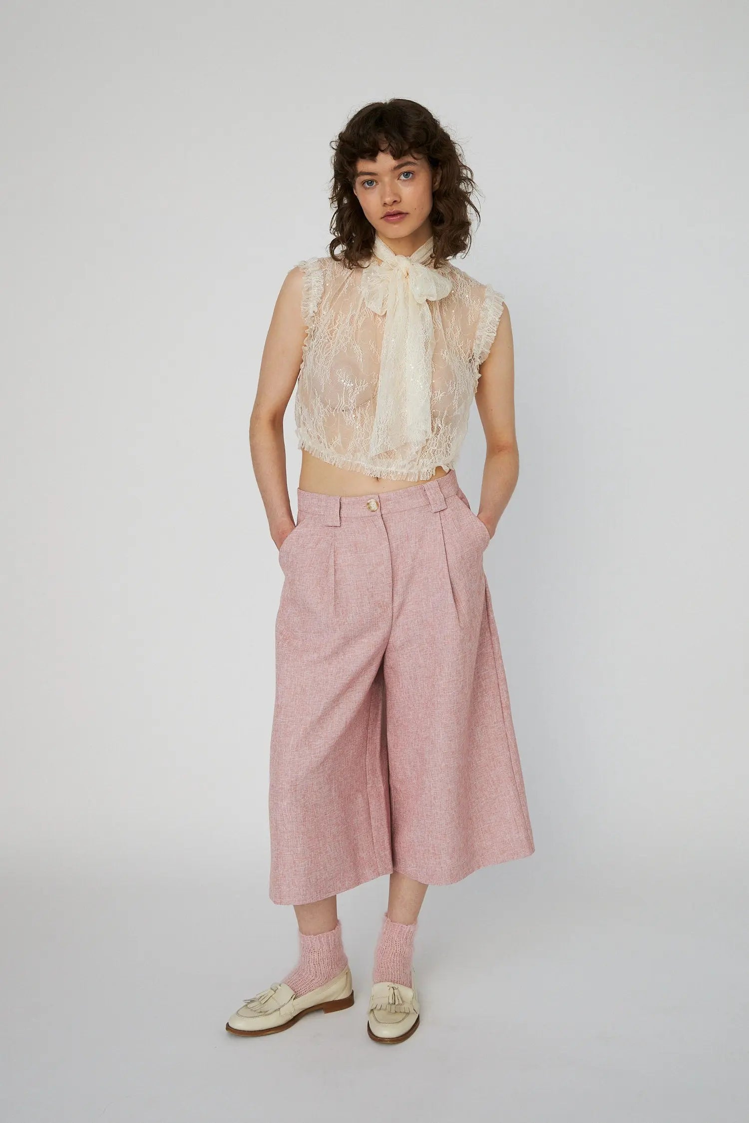 Stella Nova Sheer Cropped Lace Top Top 029 Creme