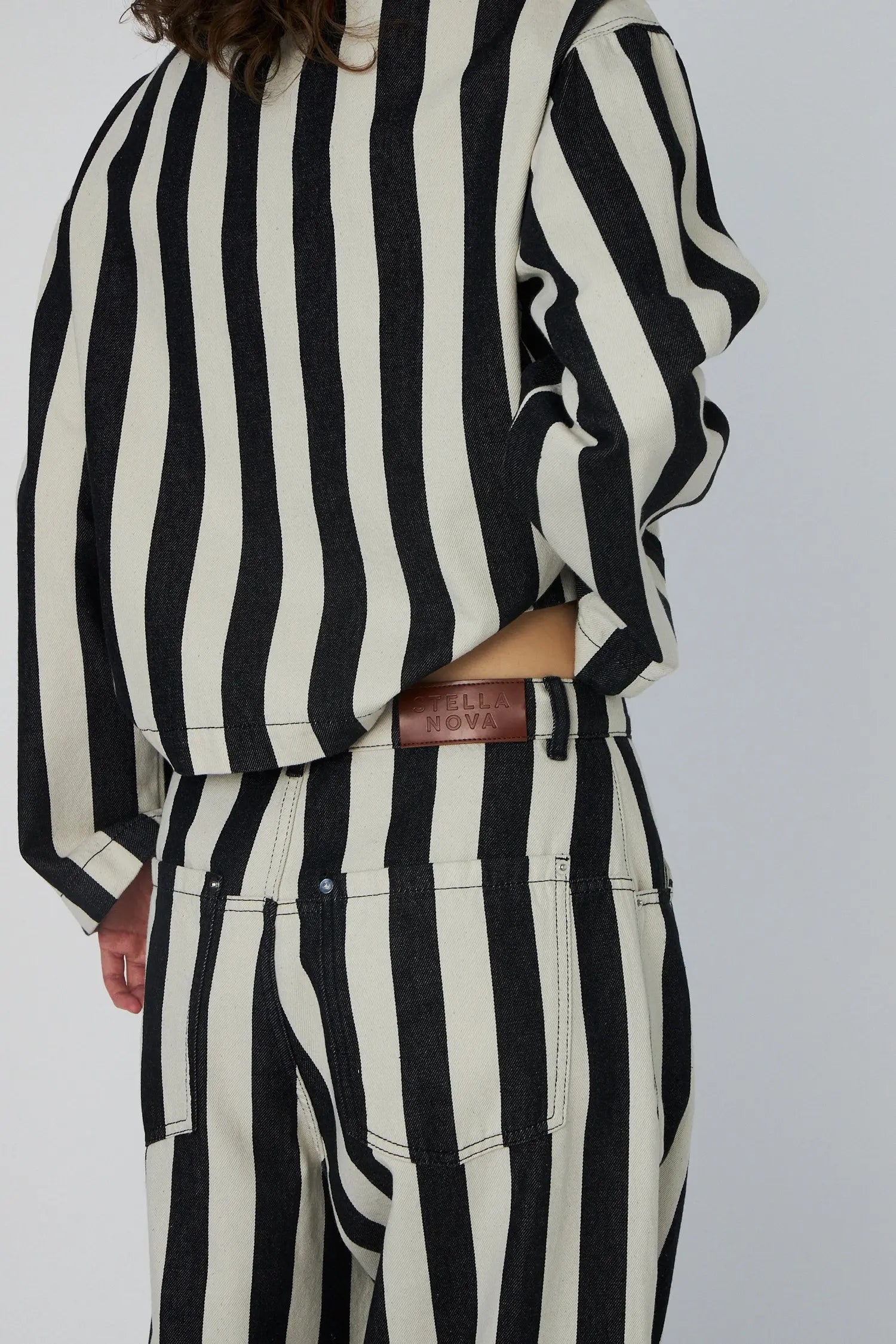 Stella Nova Striped Baggy Low-Waist Pants in Cotton Pants 907 Black/Creme