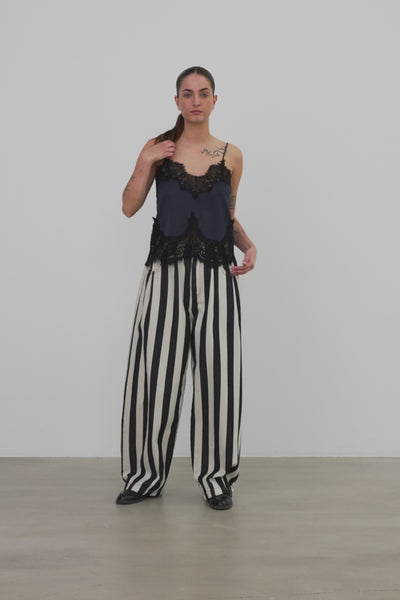 Stella Nova Delicate lace Top Top 401 Ultra Navy